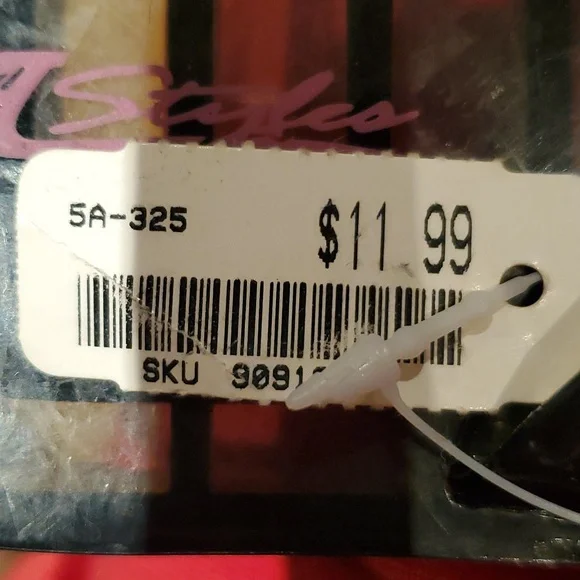 Slippers - Picture 3 of 3